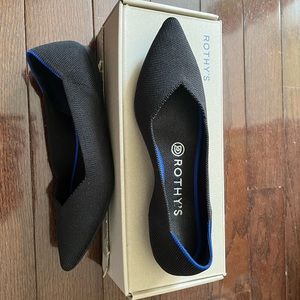 Rothy’s The Point in black. Size 7.5
